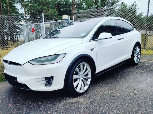 Tesla EV inspection